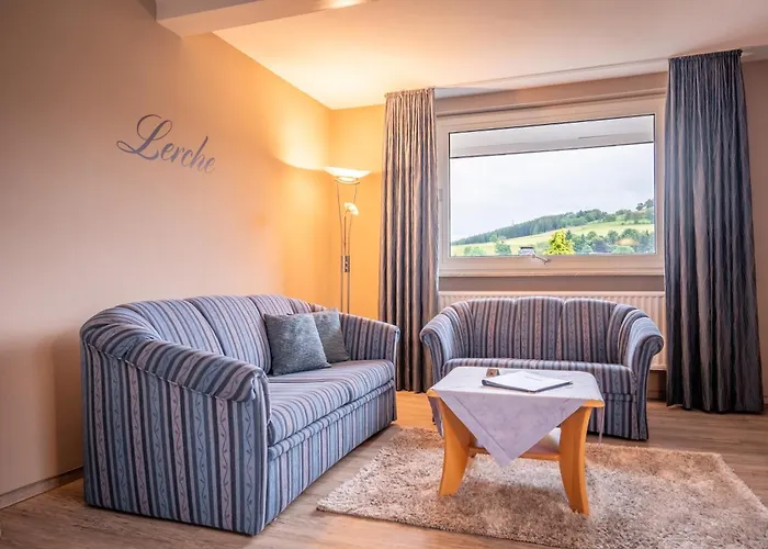 Schwalbennest * Willingen (Upland)